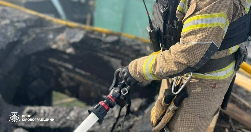 На Кіровоградщині рятувальники ліквідували наслідки ворожого обстрілу