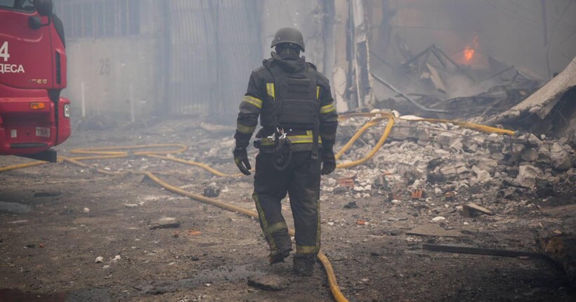 Росіяни за тиждень застосували понад 1500 дронів і 46 ракет – Зеленський