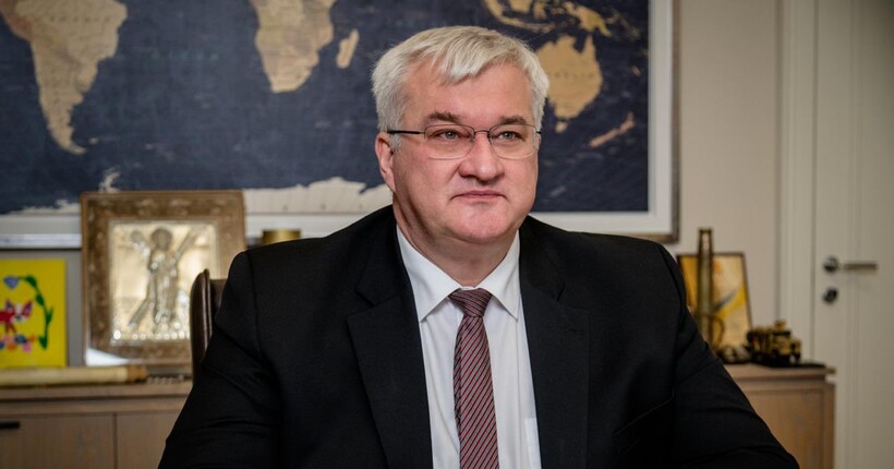 Сибіга назвав Орбана 