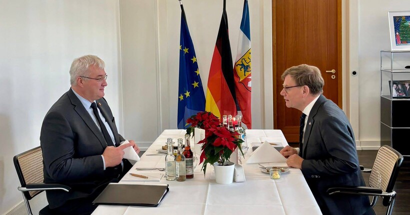 Сибіга обговорив із німецьким колегою Вадефулем підтримку України та безпеку Європи