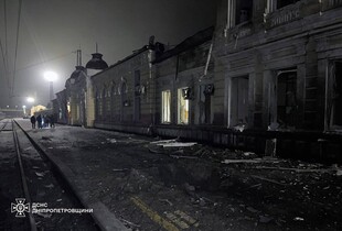 Ворог атакував Дніпропетровщину: поранено рятувальника та цивільного (фото)