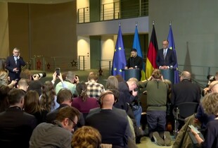 Зеленський заперечив тиск США щодо територій