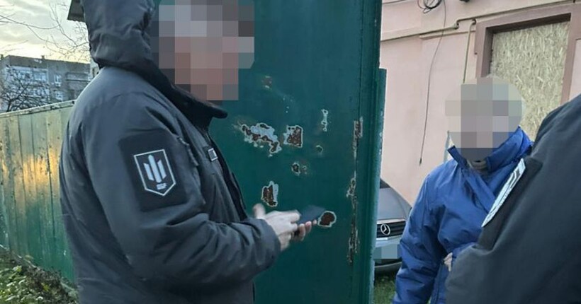 ДБР викрило схему фейкових виплат у військовій частині на Київщині на 15,5 млн грн