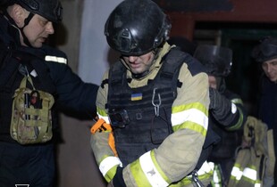 У Дружківці росіяни атакували FPV-дроном рятувальників (фото)