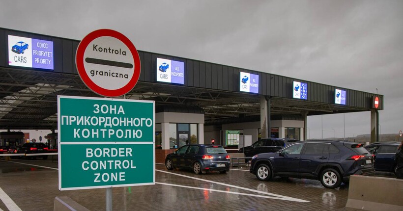 На Одещині обмежено рух до пунктів пропуску з Молдовою - ДПСУ