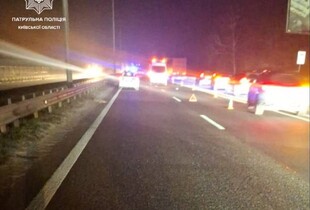 На трасі Київ-Чоп у Бучанському районі сталася смертельна ДТП: рух ускладнено