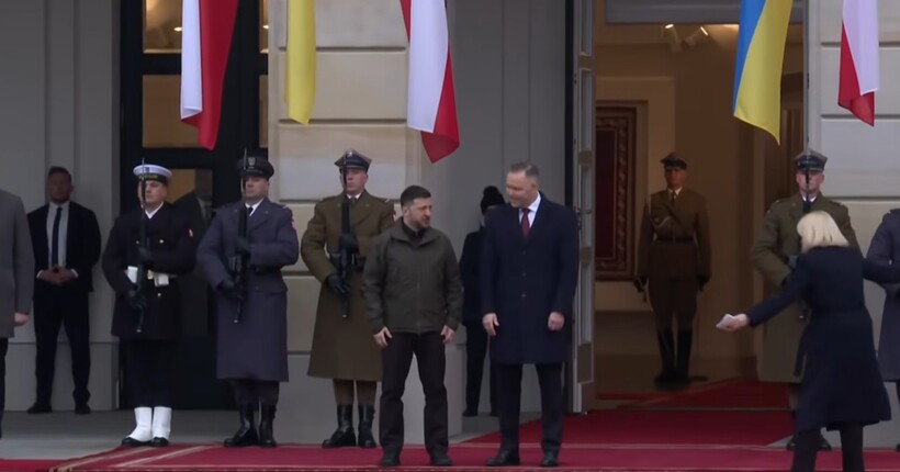 Зеленський уперше зустрівся з президентом Польщі Навроцьким (відео)