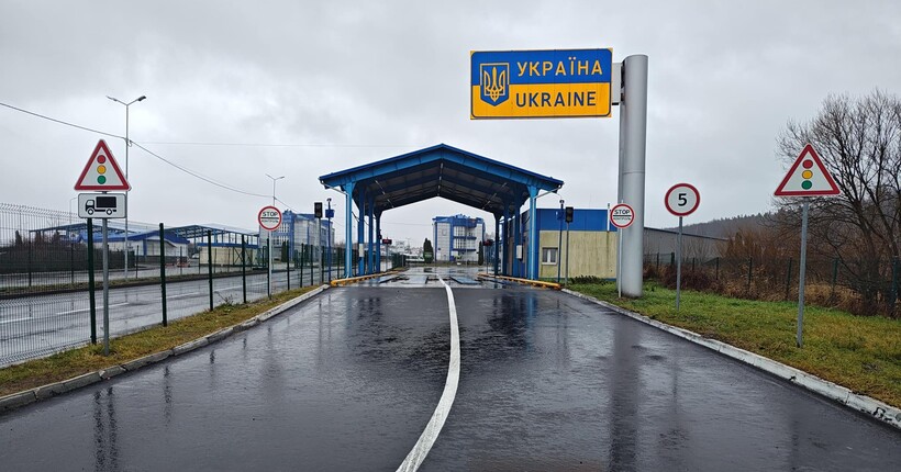 На Одещині ускладнено в'їзд в Україну через пункти пропуску: які альтернативні маршрути