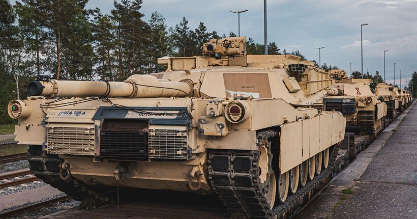 Австралія завершила передачу Україні останніх танків M1A1 Abrams