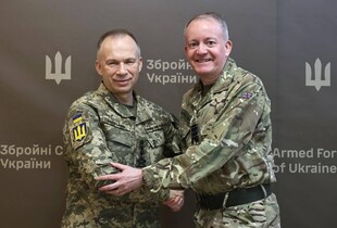 Сирський зустрівся з начальником Штабу оборони Великої Британії: про що говорили