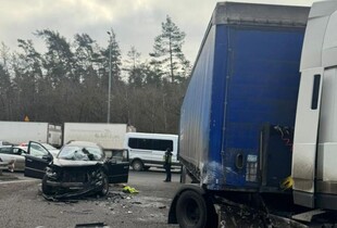 Смертельна ДТП у Києві: загинув 16-річний пасажир (фото)