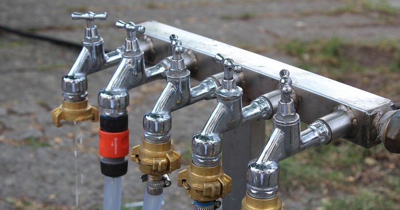 У Харкові через ракетний удар по ТЕЦ почались перебої з гарячою водою та опаленням