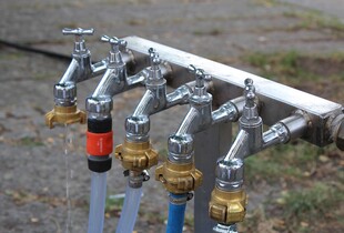 У Харкові через ракетний удар по ТЕЦ почались перебої з гарячою водою та опаленням