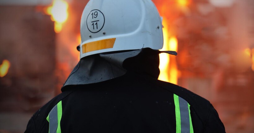 Росіяни знову атакували виробничі об’єкти 