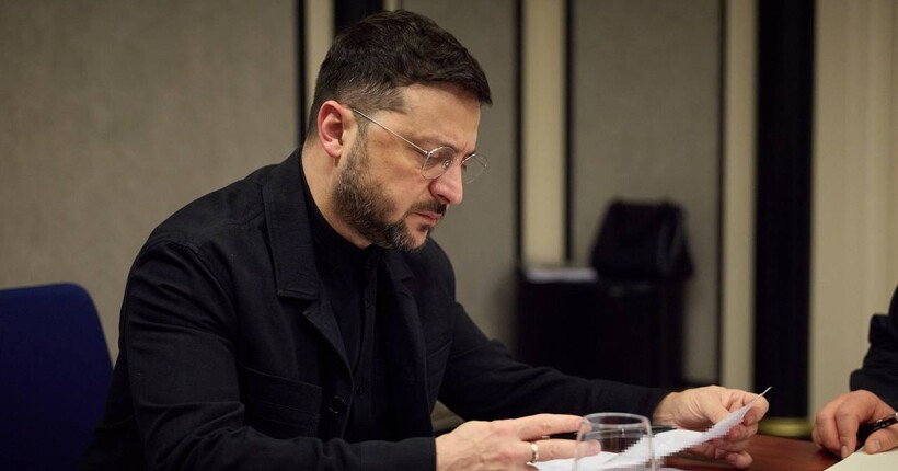 Вибори і референдум в Україні: Зеленський назвав головну умову та роль партнерів