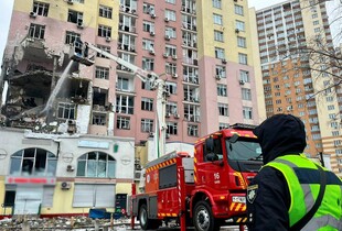 Третина Києва залишилась без тепла: поранених вже 11