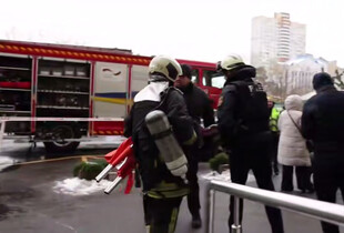 У Києві через російський обстріл пошкоджено понад 10 багатоповерхівок