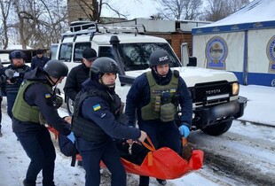 На Дніпропетровщині росіяни поранили дроном двох чоловіків