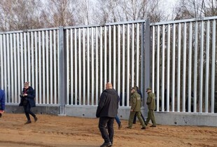 Польща побудує лінію укріплень від дронів на кордоні впродовж двох років