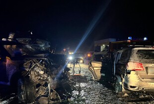 Один загиблий і 13 постраждалих: на Київщині сталася масштабна ДТП