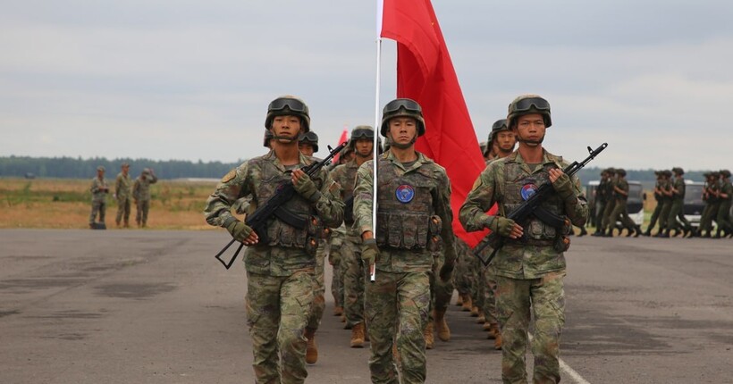 КНР почав масштабні військові навчання поблизу Тайваню