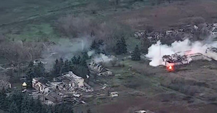 Азовці зайняли смугу оборони на Добропіллі