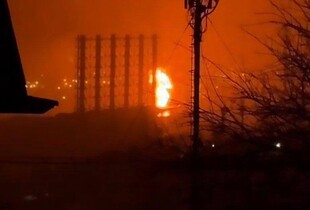 Невідомі дрони вночі атакували НПЗ у Туапсе: спалахнула пожежа