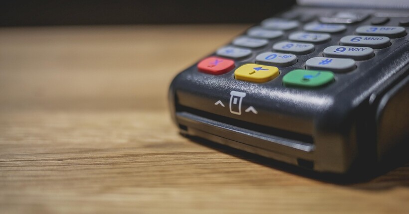 Уряд відклав вимоги щодо POS-терміналів для ФОП 1 групи: деталі