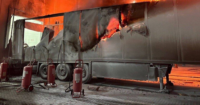 Дрон рф в Одесі знищив посилки 