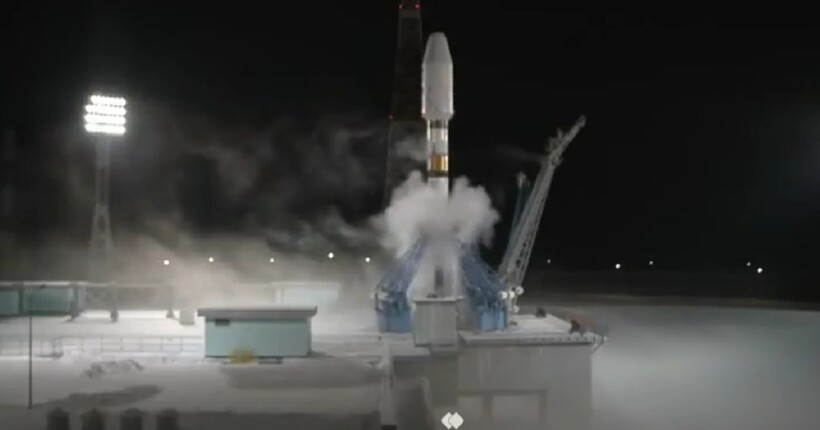 Іран запустив в космос супутники на російській ракеті