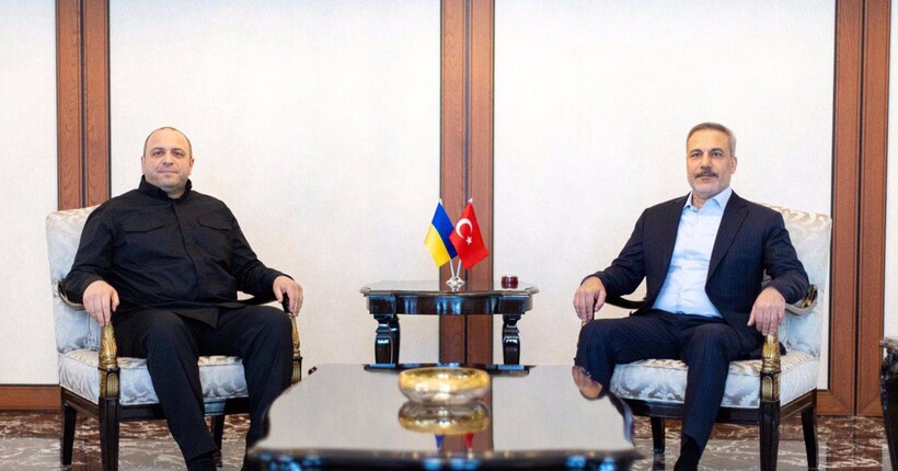 Умєров обговорив повернення викрадених українців з МЗС Туреччини