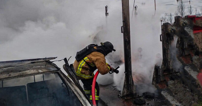 Росіяни дроном поцілили в АЗС у Херсоні (фото)