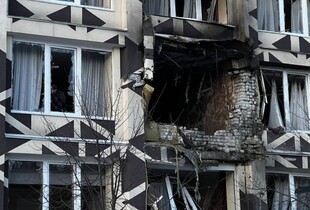 З’явилися фото медзакладу у Києві після влучання дрона: у момент атаки в клініці перебувало 26 осіб