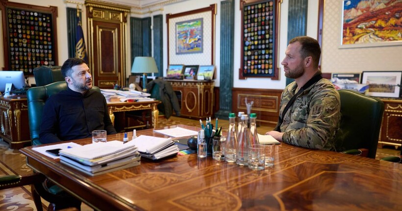 Зеленський зустрівся з керівником ЦСО 