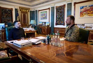 Зеленський зустрівся з керівником ЦСО 
