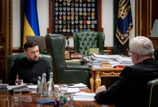 Зеленський анонсував зміни в дипкорпусі і нового першого заступника голови МЗС