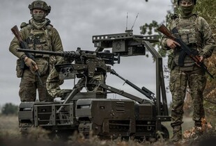 МО виконало на 100% план постачання наземних роботизованих комплексів у 2025 році - Шмигаль