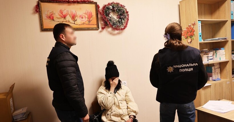 У Миколаєві батьки продавали новонароджену дитину за $10 000 - поліція