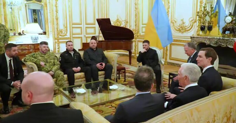 Зеленський анонсував продовження переговорів у Парижі