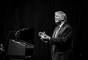 Трамп заявив, що Венесуела передасть США до 50 млн барелів нафти