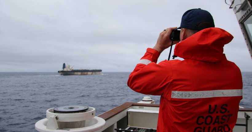 США підтвердили захоплення танкера під російським прапором - все, що відомо