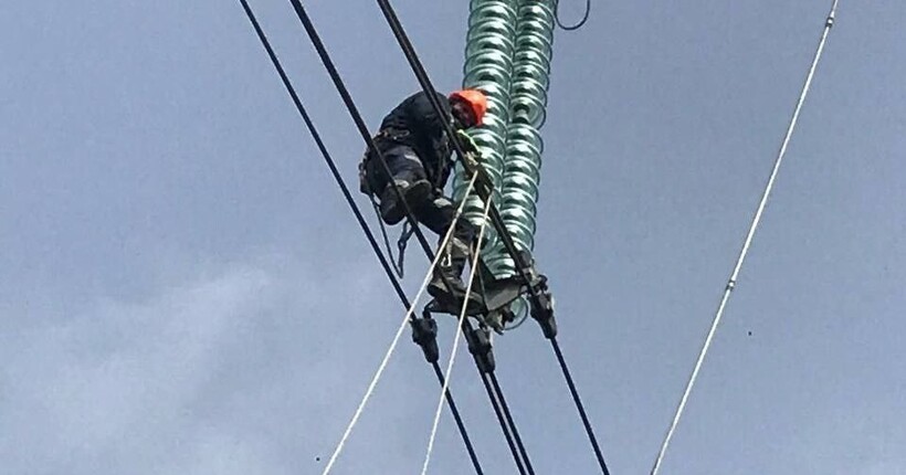 В Україні майже 100 населених пунктів знеструмлено через негоду