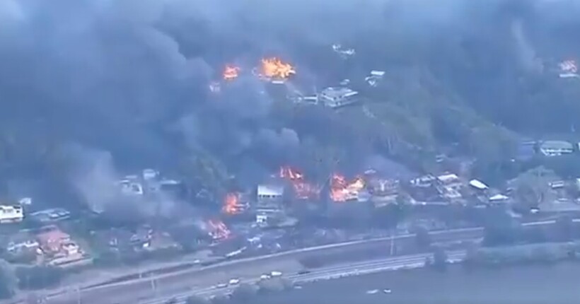 Лісові пожежі в Австралії знищили будинки і залишили без світла десятки тисяч людей
