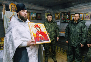 Окупанти знімали 