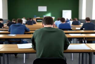 Різанина в школі Києва: з’явилися подробиці про напад 15-річного учня