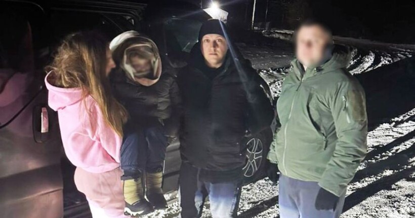 На Хмельниччині врятували семирічного хлопчика, який заблукав в мороз у лісі