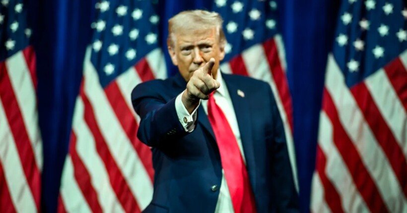 Трамп закликав іранців захоплювати держустанови: Допомога вже в дорозі