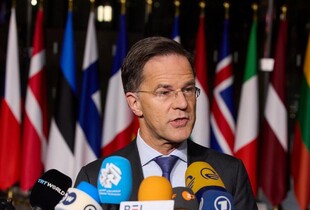 Китай, Іран і КНДР підживлюють війну росії проти України - Рютте