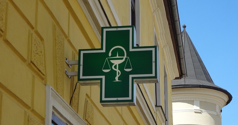 МОЗ і Держпродспоживслужба щотижня звітуватимуть про вартість медикаментів в аптеках - Свириденко