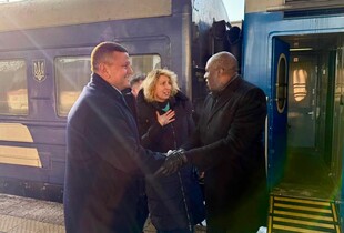 До Києва прибув міністр закордонних справ Великої Британії